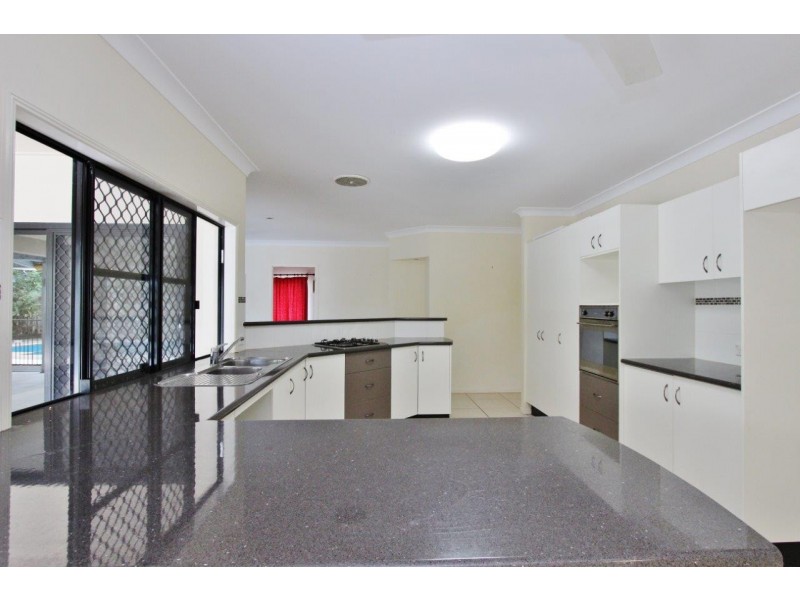 17 Vetiver Street, Trinity Park QLD 4879