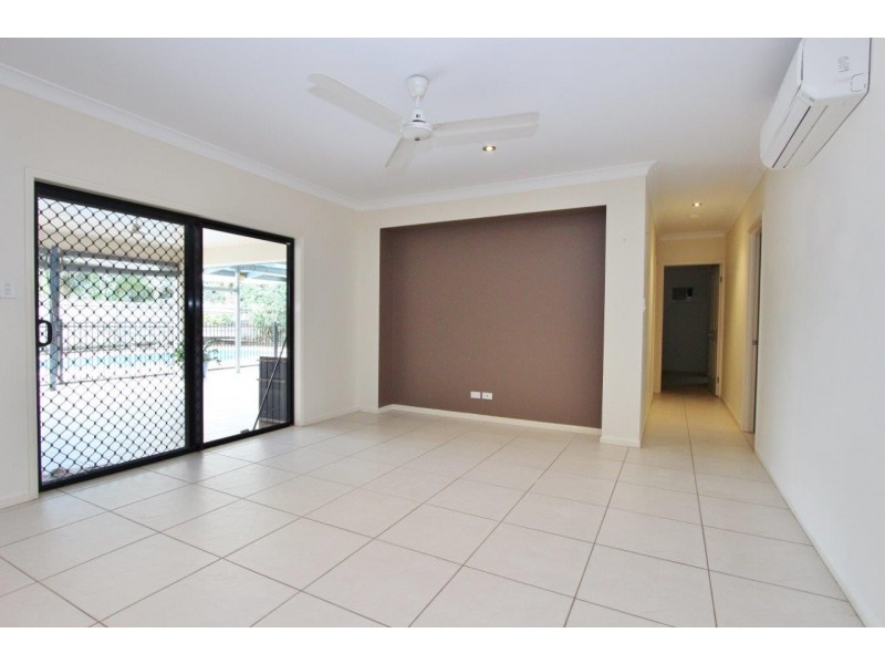 17 Vetiver Street, Trinity Park QLD 4879