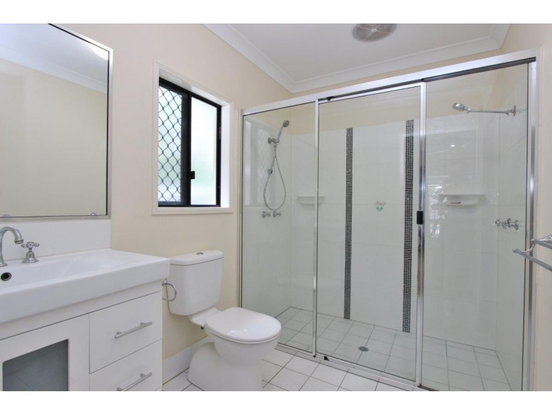 17 Vetiver Street, Trinity Park QLD 4879