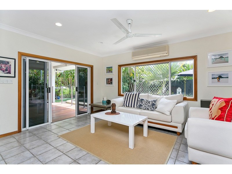 Clifton Beach QLD 4879