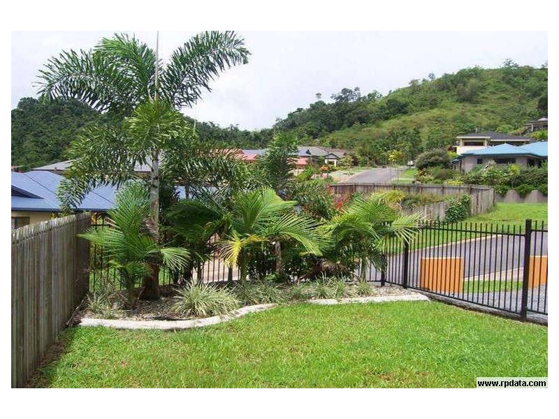 7 Playford Close, Brinsmead QLD 4870