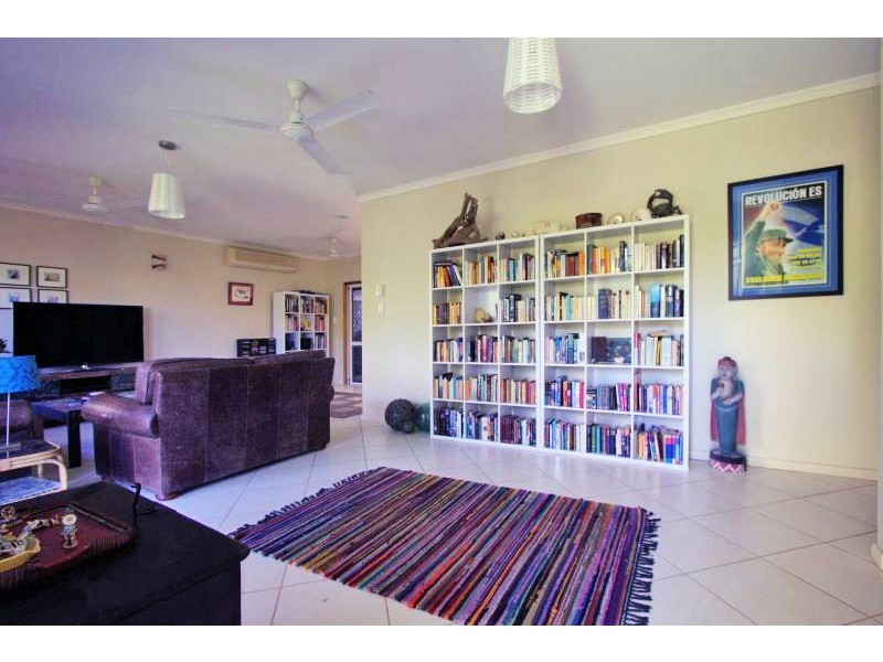 Clifton Beach QLD 4879