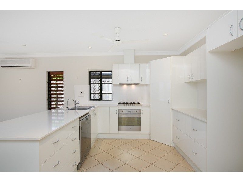 Kewarra Beach QLD 4879