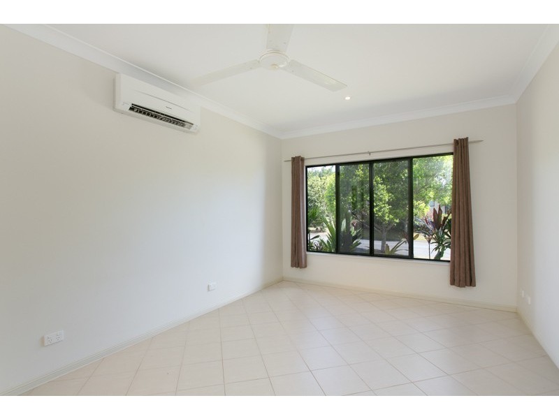 Kewarra Beach QLD 4879