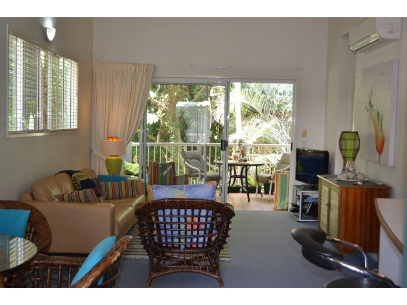 223/2 Keem Street, Trinity Beach QLD 4879