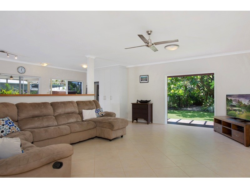 Trinity Beach QLD 4879