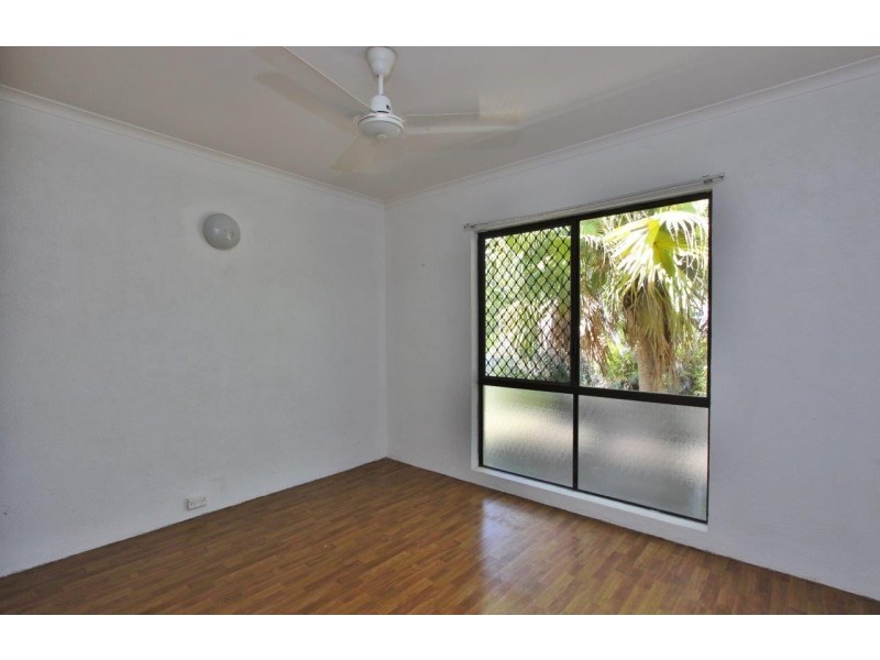 41 Periwinkle Ave, Trinity Beach QLD 4879