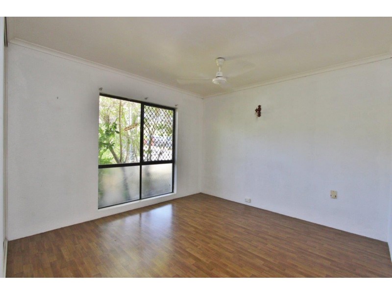 41 Periwinkle Ave, Trinity Beach QLD 4879