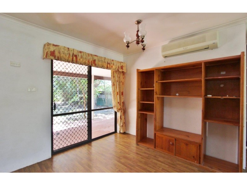 41 Periwinkle Ave, Trinity Beach QLD 4879