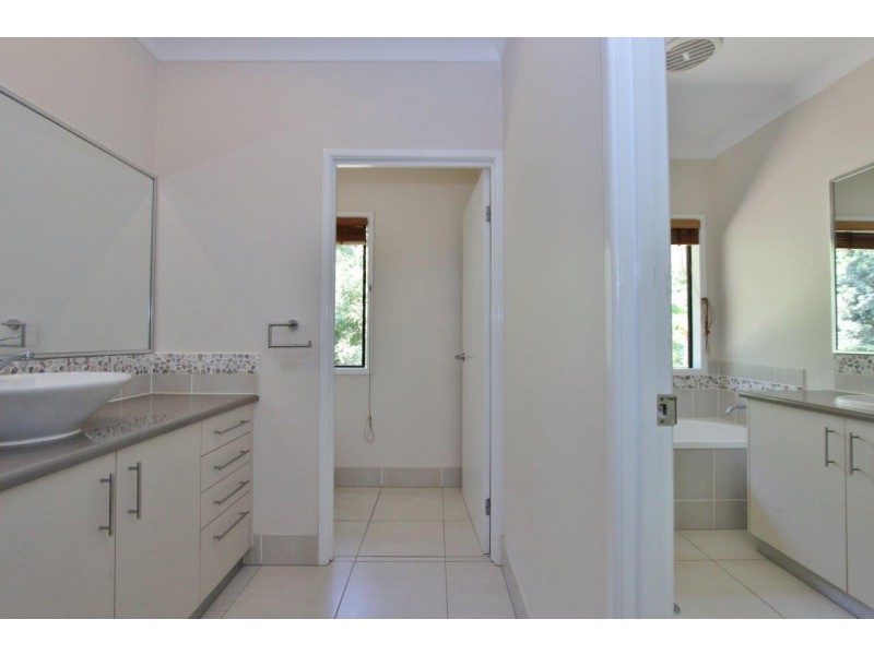 61 Leonards Access, Kewarra Beach QLD 4879