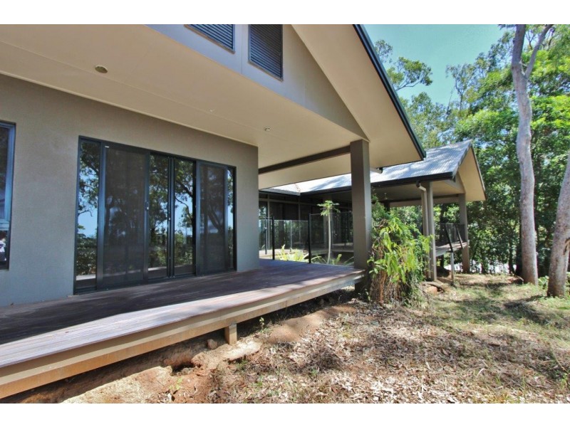 61 Leonards Access, Kewarra Beach QLD 4879