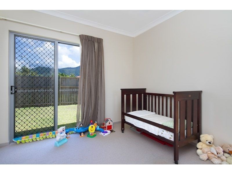 10 Paradise Palms Drive, Kewarra Beach QLD 4879