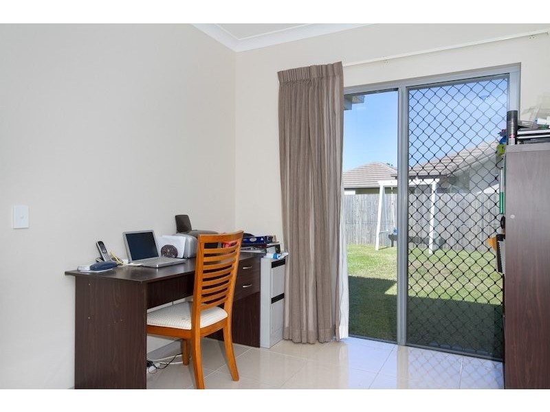 10 Paradise Palms Drive, Kewarra Beach QLD 4879