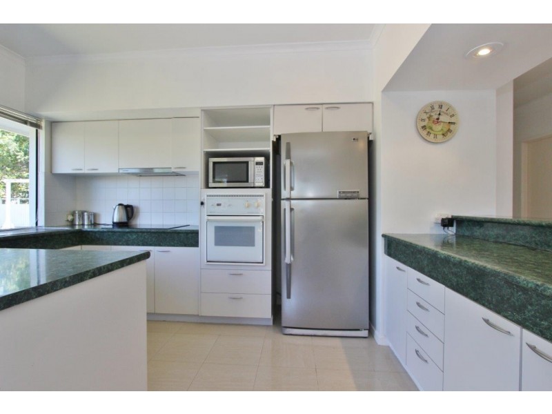 1 Stream Ave, Kewarra Beach QLD 4879