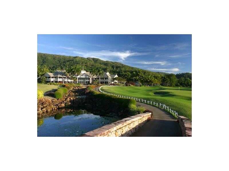 1 Stream Ave, Kewarra Beach QLD 4879