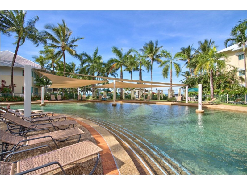 13/65 Vasey Esplanade, Trinity Beach QLD 4879