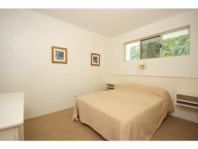 301/81 Coral Coast Drive, Palm Cove QLD 4879