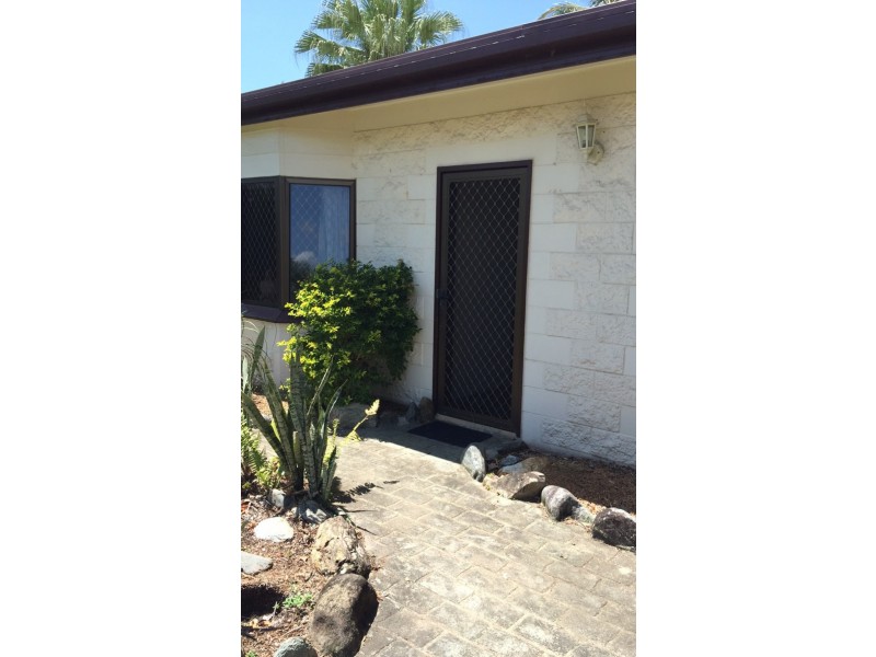 15 Kokopo Close, Trinity Beach QLD 4879