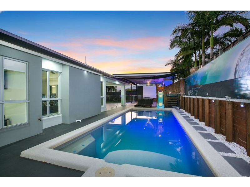Trinity Beach QLD 4879