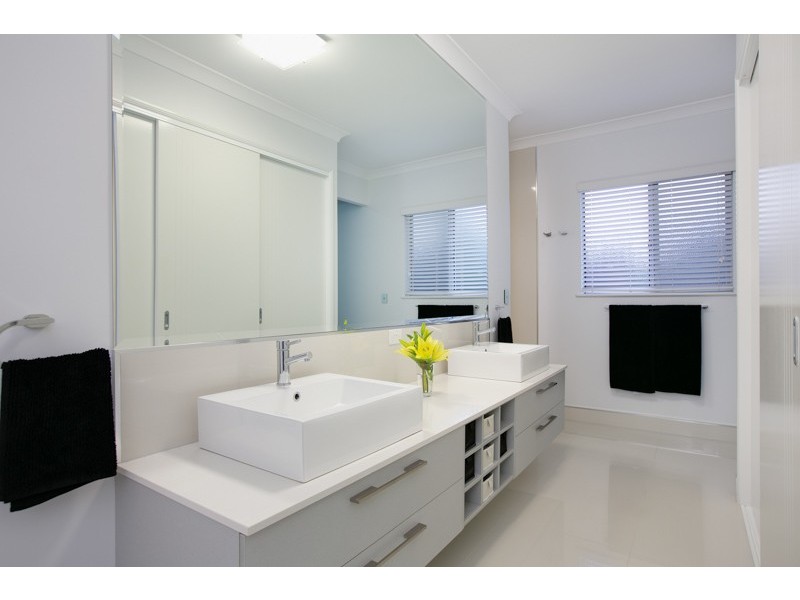 Trinity Beach QLD 4879