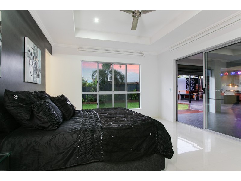 Trinity Beach QLD 4879