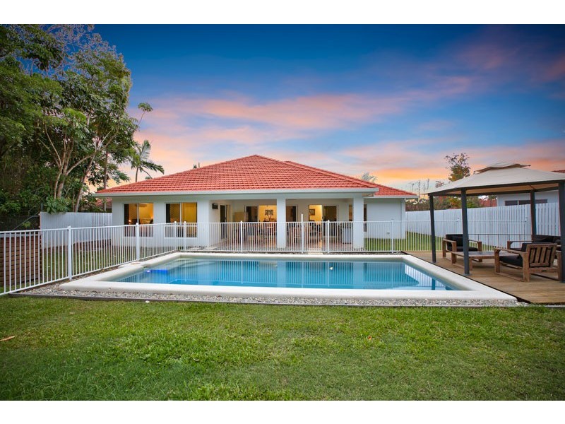 Kewarra Beach QLD 4879