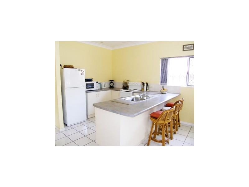24 Dolphin Close, Kewarra Beach QLD 4879