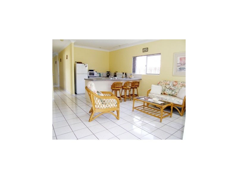 24 Dolphin Close, Kewarra Beach QLD 4879