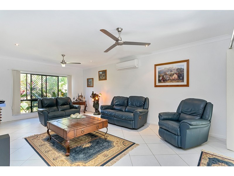 8 Tydeman Crescent, Clifton Beach QLD 4879