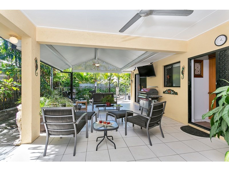 8 Tydeman Crescent, Clifton Beach QLD 4879