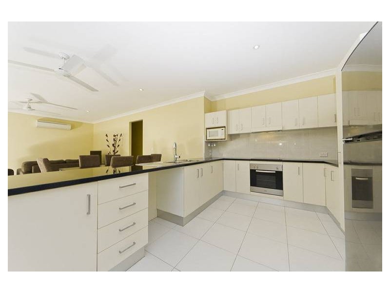 140 Roberts Drive, Trinity Beach QLD 4879