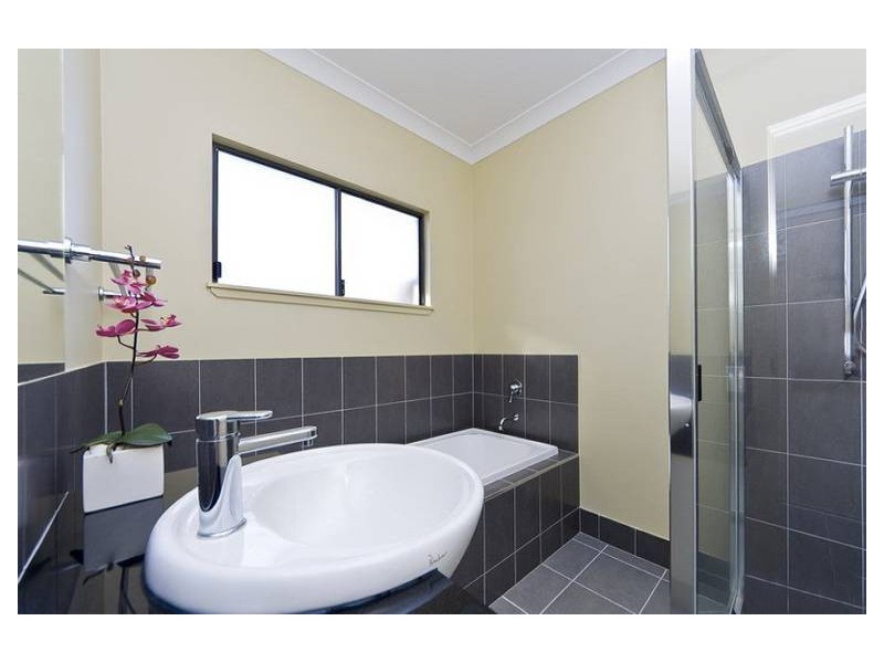 140 Roberts Drive, Trinity Beach QLD 4879