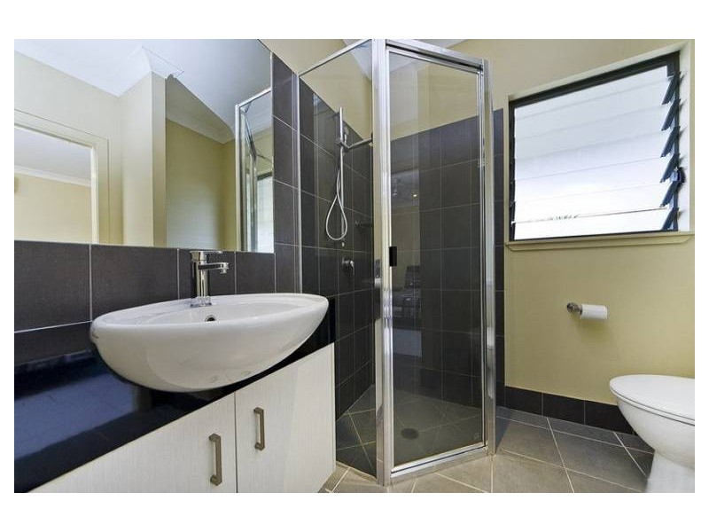 140 Roberts Drive, Trinity Beach QLD 4879