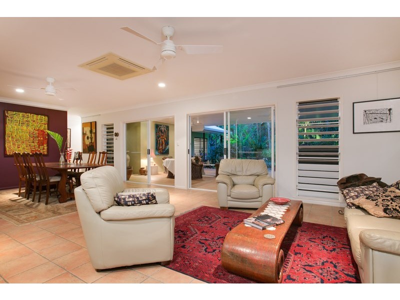 Clifton Beach QLD 4879