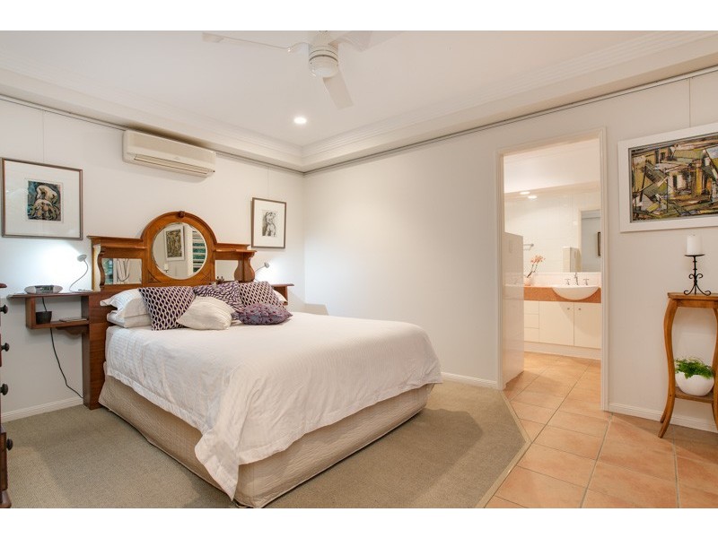 Clifton Beach QLD 4879