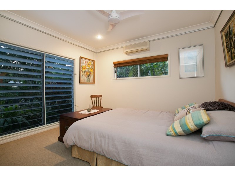 Clifton Beach QLD 4879