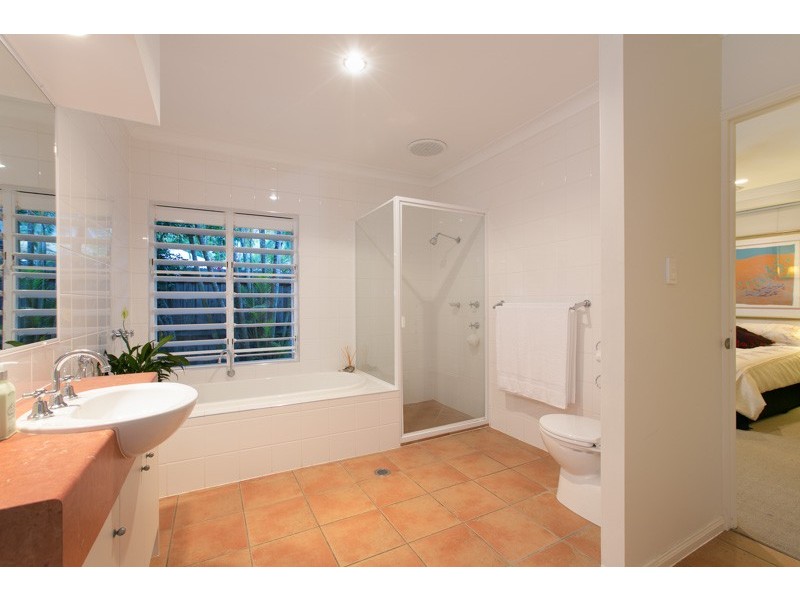 Clifton Beach QLD 4879