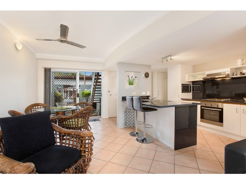 239/2 Keem Street, Trinity Beach QLD 4879