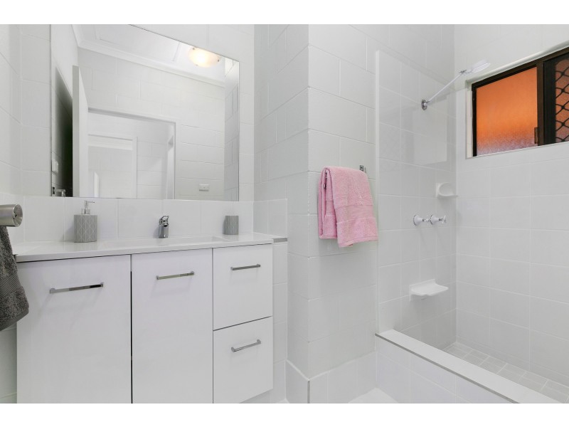 24 Madang Street, Trinity Beach QLD 4879