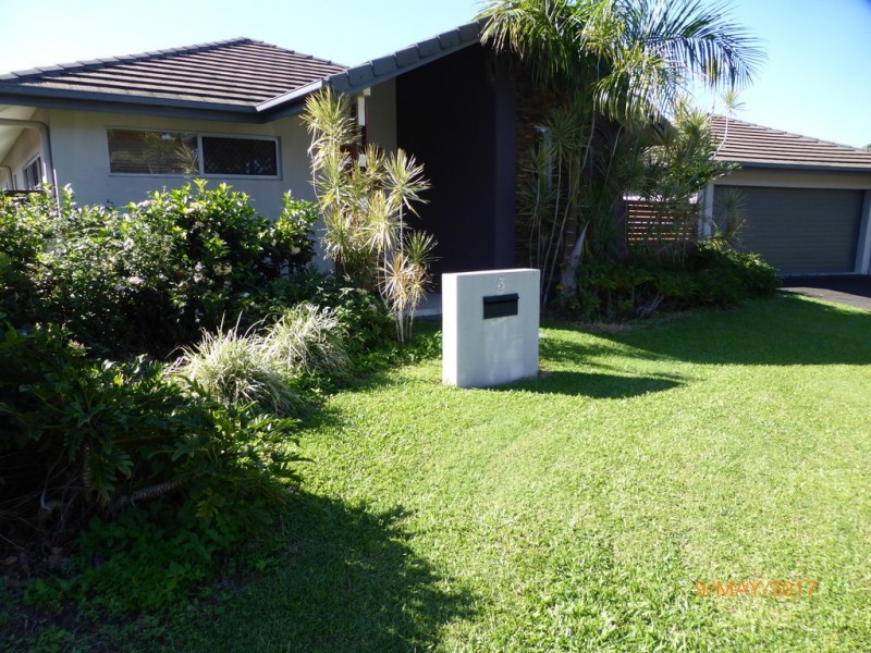 3 Paradise Palms Drive, Kewarra Beach QLD 4879