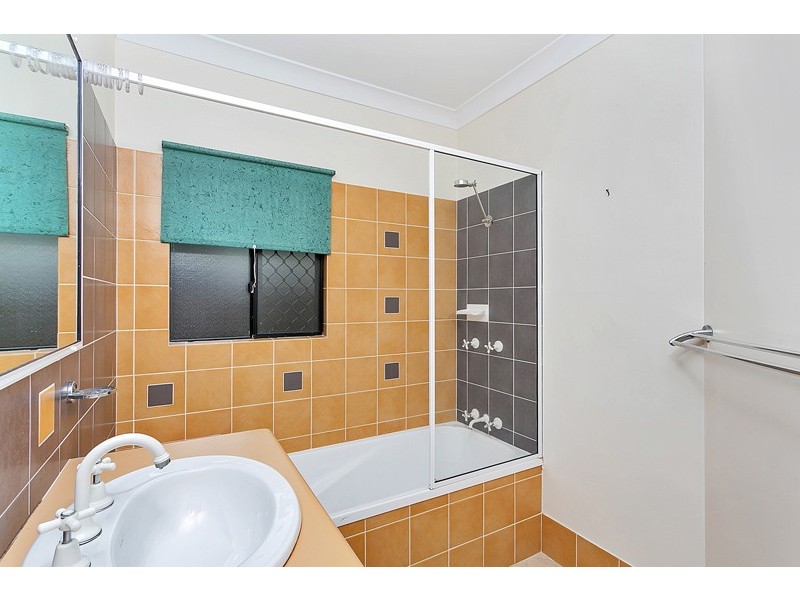 22 Ellis Close, Kewarra Beach QLD 4879