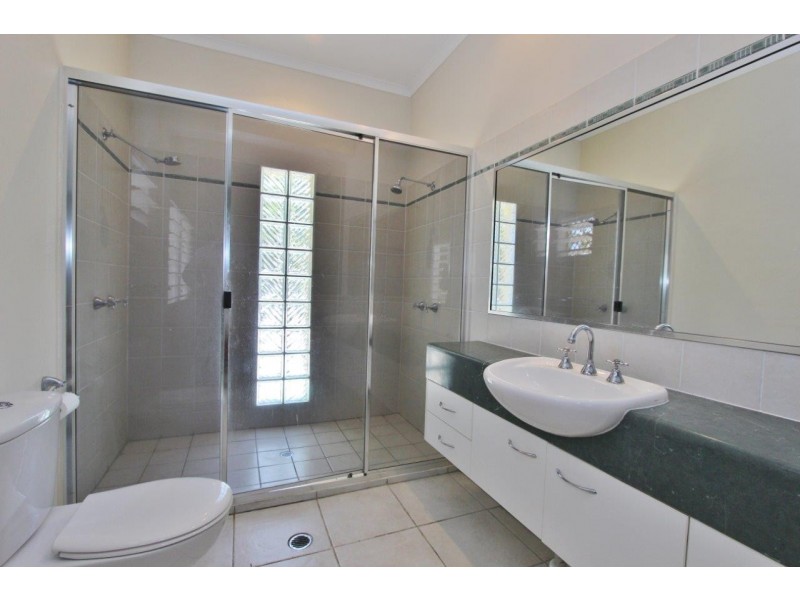 8 Baines Street, Clifton Beach QLD 4879