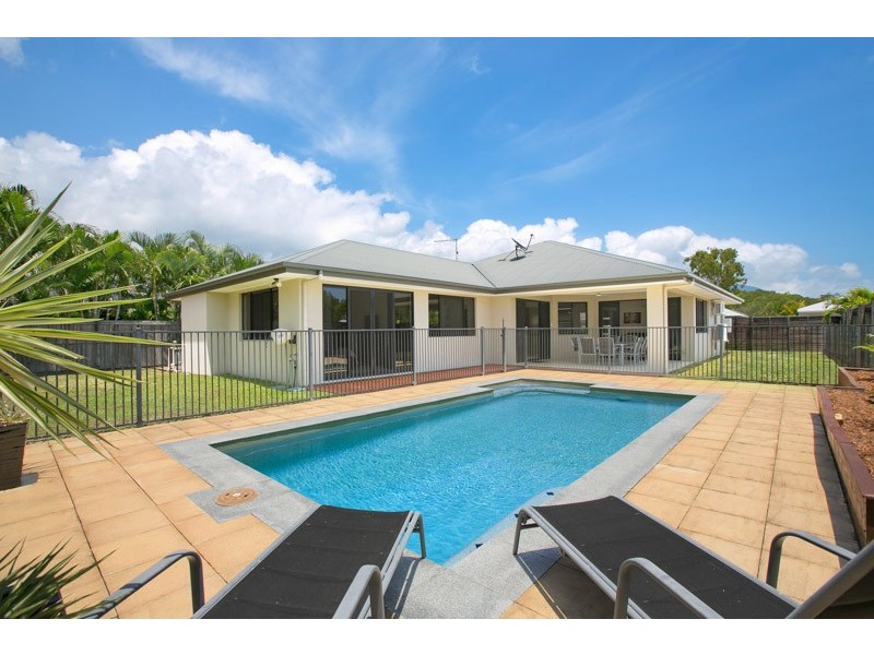 Trinity Beach QLD 4879