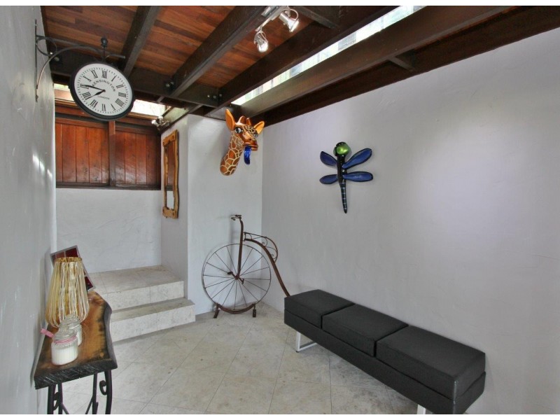 5 Tari Place, Trinity Beach QLD 4879