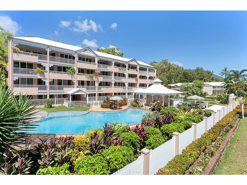 Clifton Beach QLD 4879