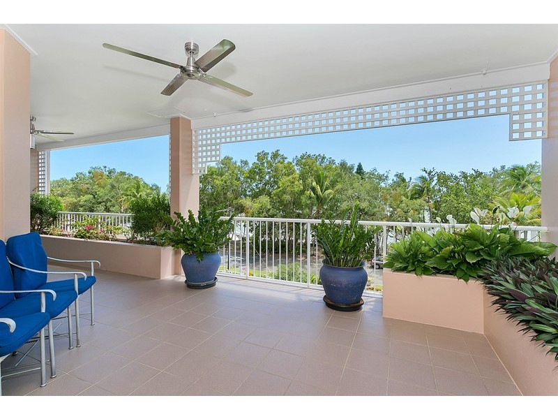 Clifton Beach QLD 4879