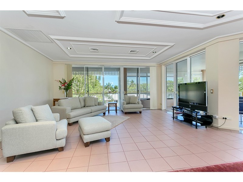 Clifton Beach QLD 4879
