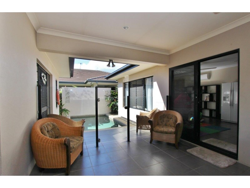 Palm Cove QLD 4879
