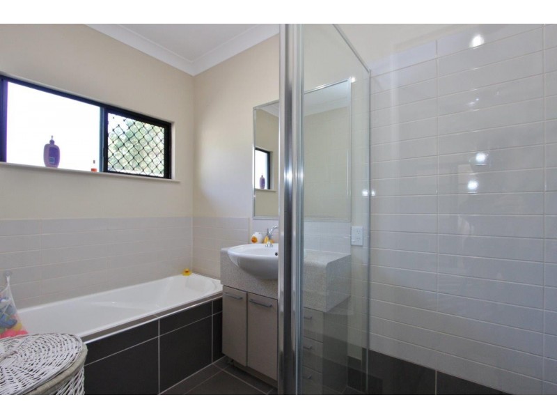 Palm Cove QLD 4879