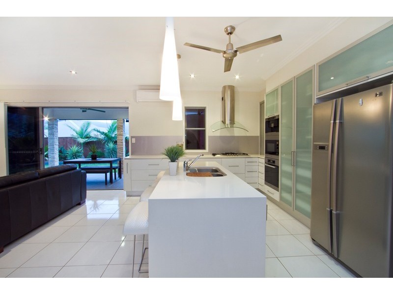 Trinity Beach QLD 4879